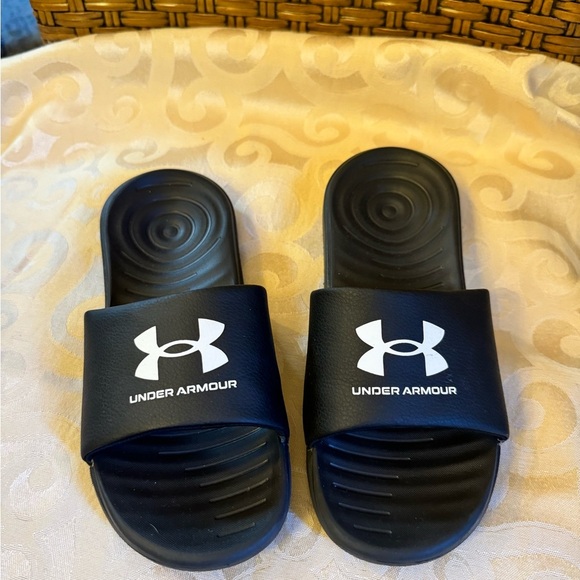 Under Armour Kids Black Sandals - Picture 1 of 4